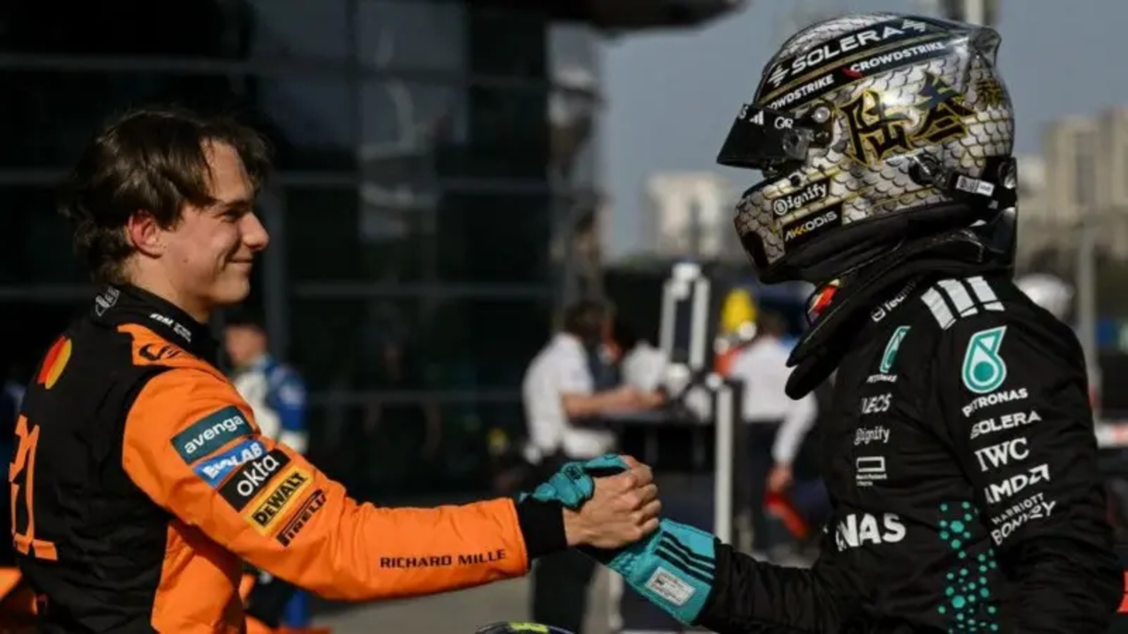 Oscar Piastri Rebut Pole Position di GP China, Russell Sisip McLaren