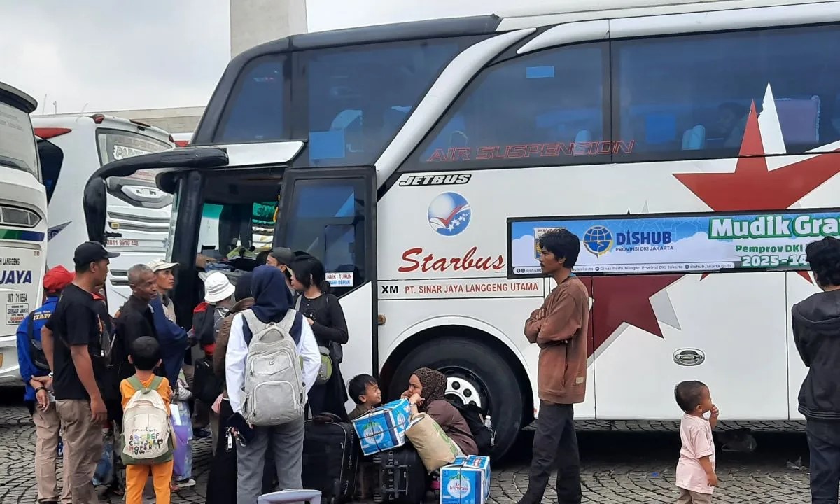 Pemudik Harus Tahu! Risiko Duduk Lama Bisa Picu Pembekuan Darah & Sesak Napas