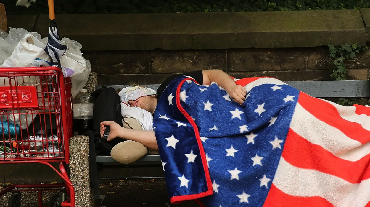 Penggunaan AI Akibatkan Tingkat Pengangguran di Sektor IT Amerika Serikat Naik Jadi 5,7 Persen