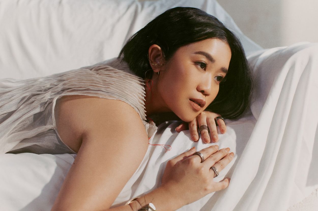 Penyanyi Solo Radhini Comeback Lewat Single Bertajuk 