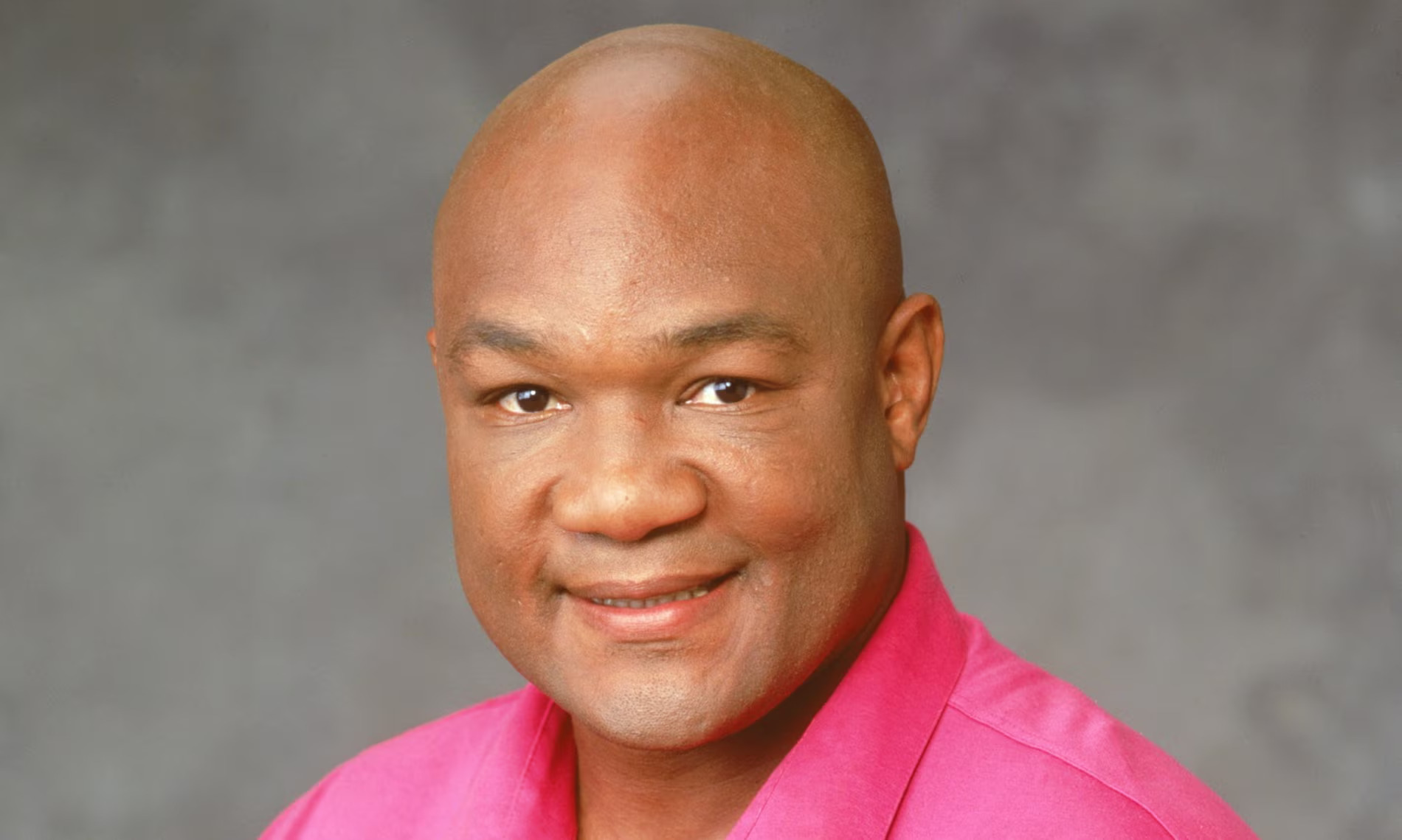 Perjalanan George Foreman: Dari Medali Emas Olimpiade hingga Juara Tertua Kelas Berat