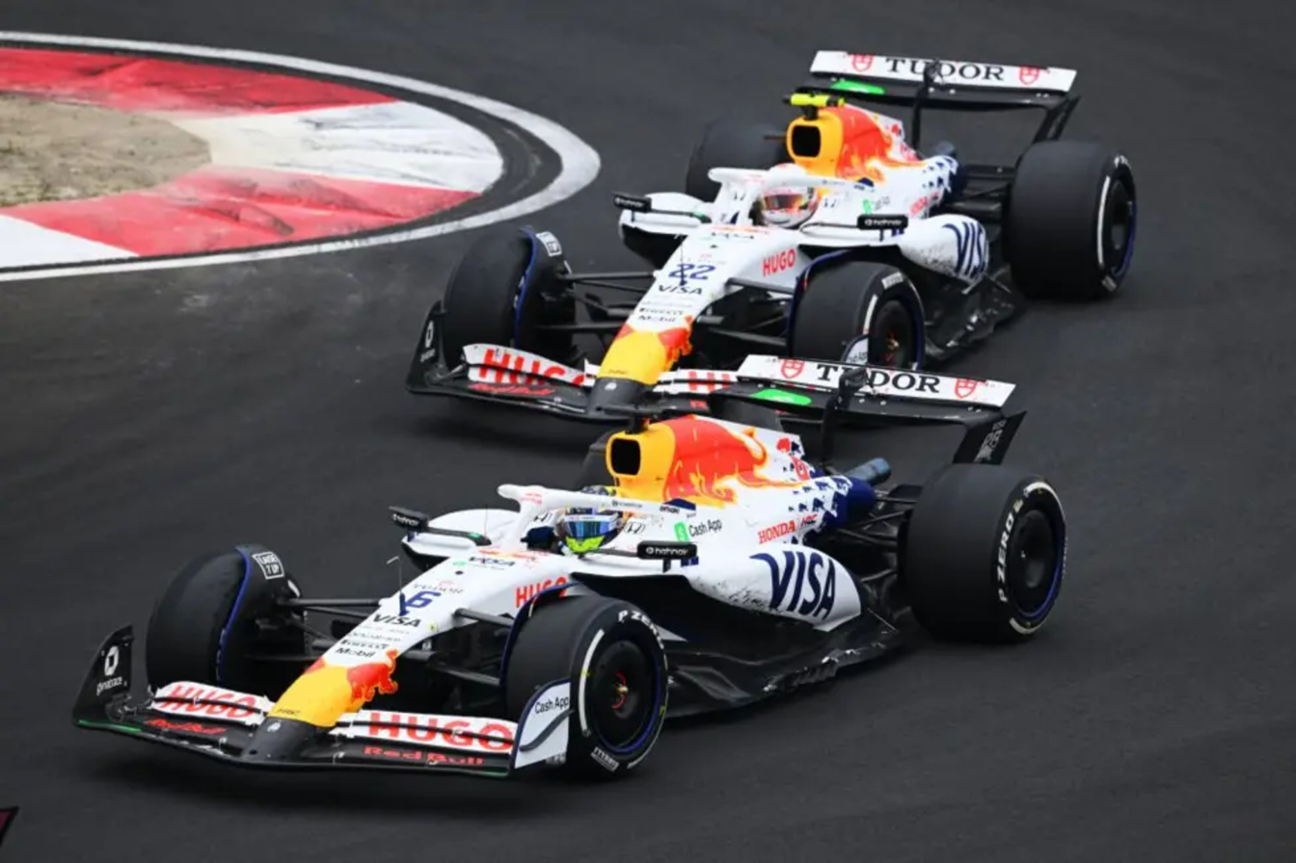 Piastri Menangi GP China, Posisi Lawson Terancam?