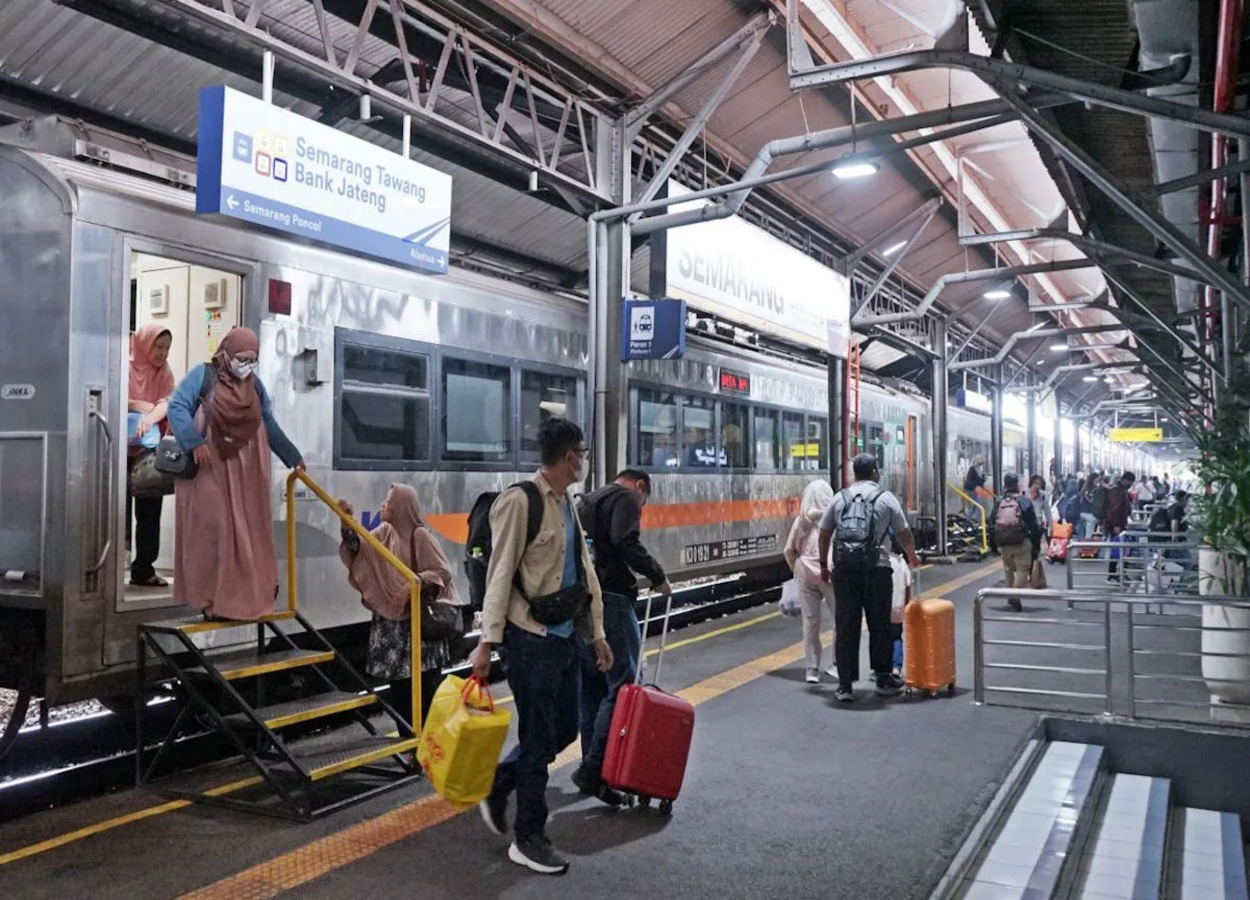 PT KAI Mulai Jual Tiket Kereta untuk Mudik Lebaran 2025