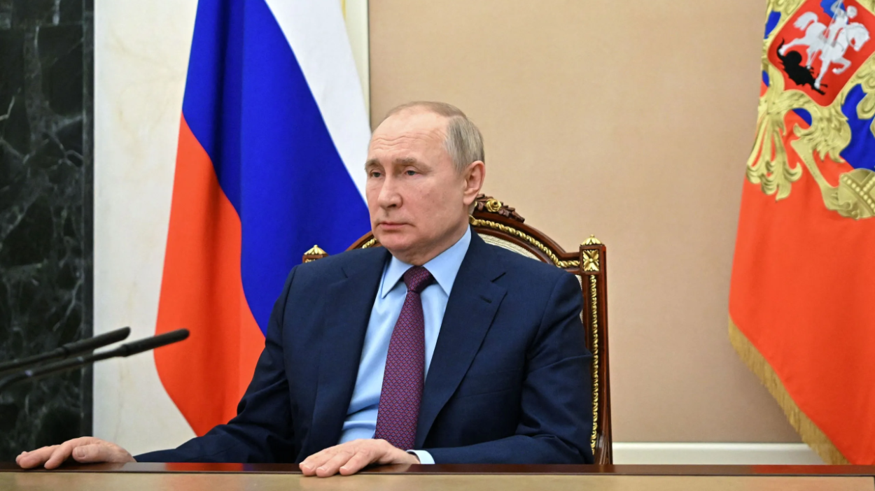 Putin Tiba-Tiba Terbuka untuk Pembicaraan Bilateral dengan Ukraina, Ada Apa?