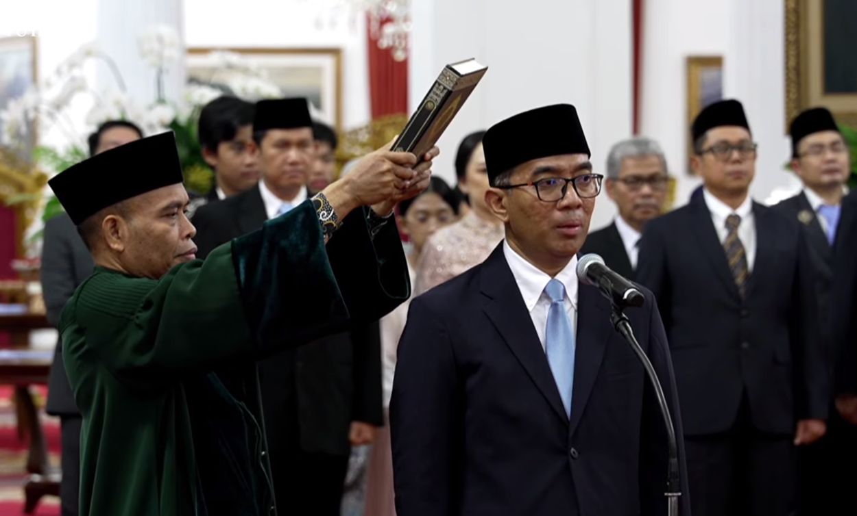 Rombak Kabinet Perdana! Prabowo Lantik Brian Yuliarto Jadi Mendiktisaintek Gantikan Satryo