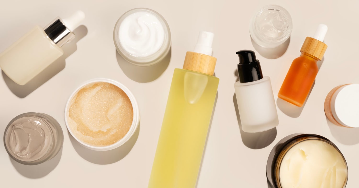 Rutinitas Skincare Dasar Wajib yang Hasilkan Kulit Glowing dan Terhidrasi