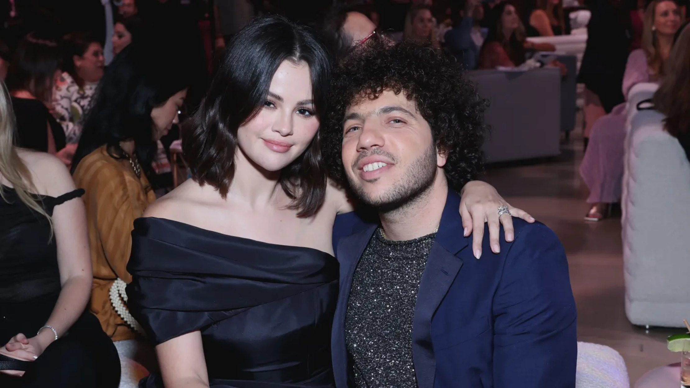 Selena Gomez dan Benny Blanco Rilis Lagu Baru dengan Video Musik yang Unik