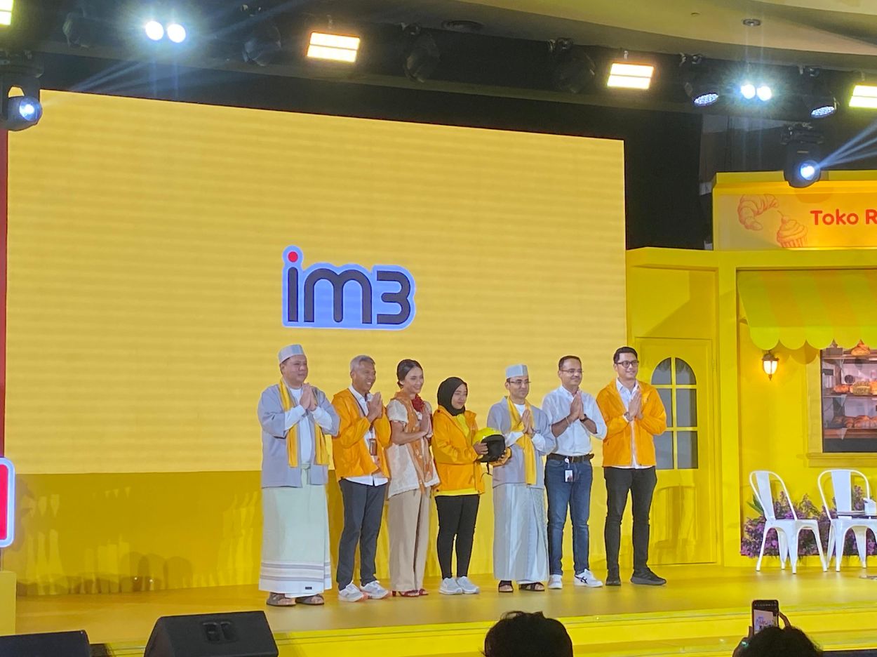 Simplenya IM3 Hadirkan Paket Spesial Ramadan, Kuota Gede Buat Silaturahmi Makin Lancar 