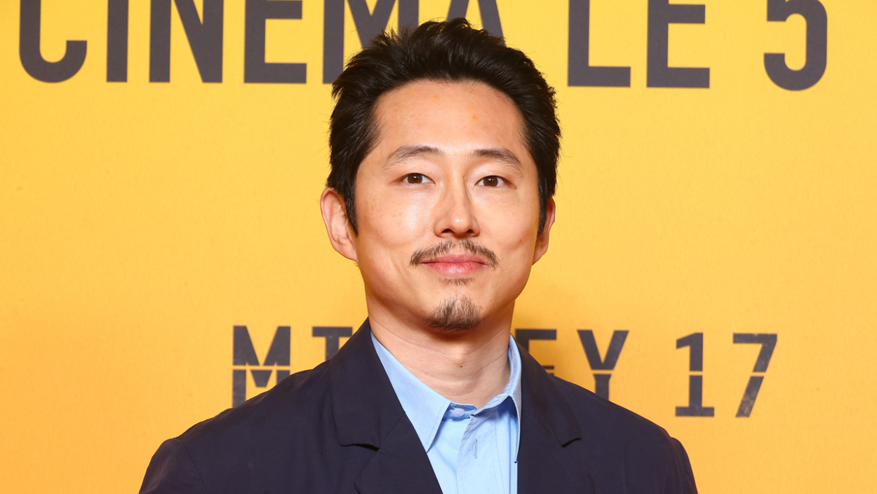 Steven Yeun Dipastikan Akan Mengambil Peran di Film 