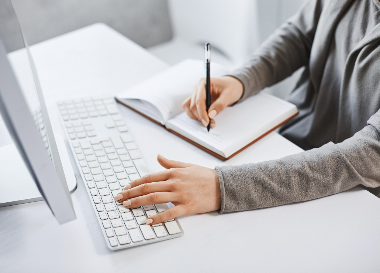 Strategi Copywriting Jitu untuk Melonjakkan Penjualan Bisnis 2X Lipat!
