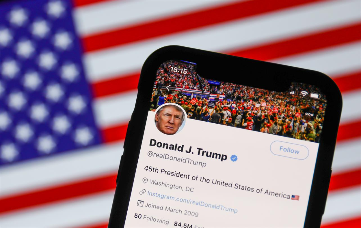 Trump Akhiri Gugatan Hukum ke Twitter