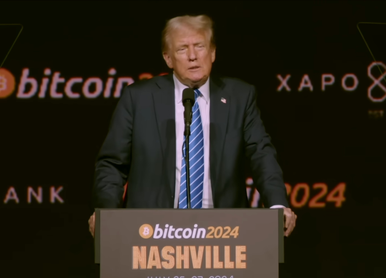 Trump Umumkan Cadangan Kripto AS, Harga Bitcoin Melonjak!