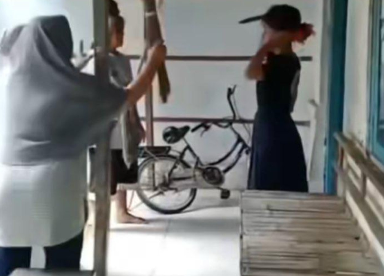 Viral! ABG di Pemalang Ancam Ibu dengan Sajam Karena Tak Dibeli Skincare
