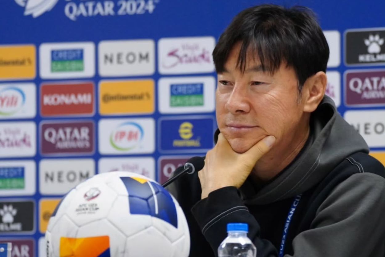 Viral! Akun Instagram Resmi Timnas Indonesia Unfollow Shin Tae-yong