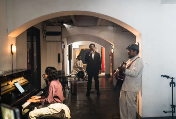Wajib Nonton! Bilal Indrajaya Rilis Live Show 