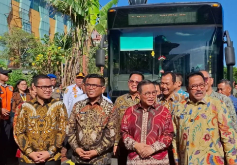 Wow, Cuma Rp3.500! Bus TransJabodetabek Rute Alam Sutera-Blok M Resmi Jalan, Ini Keunggulannya!